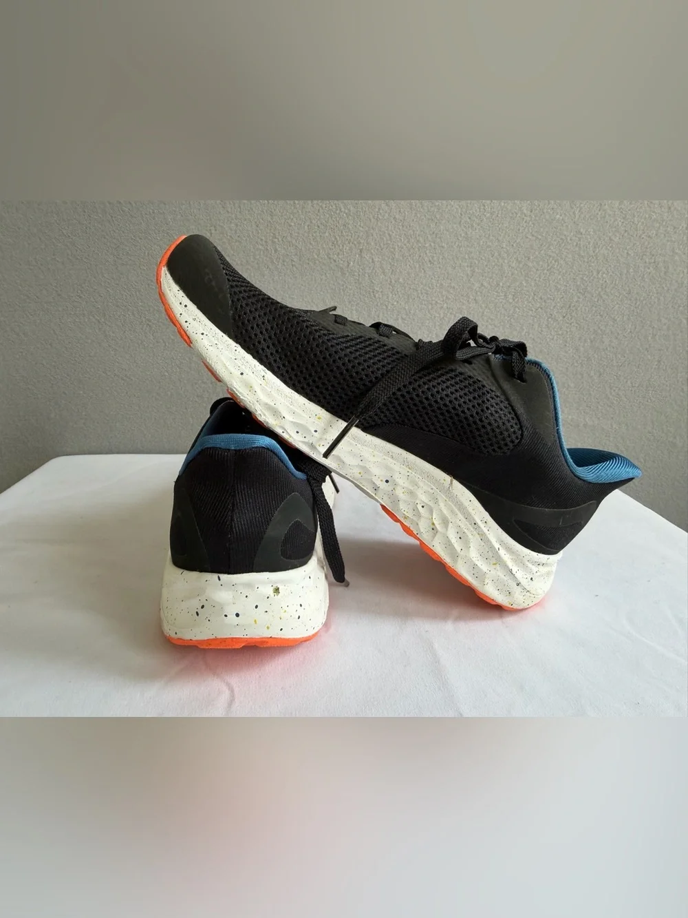 New Balance Fresh Foam Running Shoes Kids s5 Orange Blue